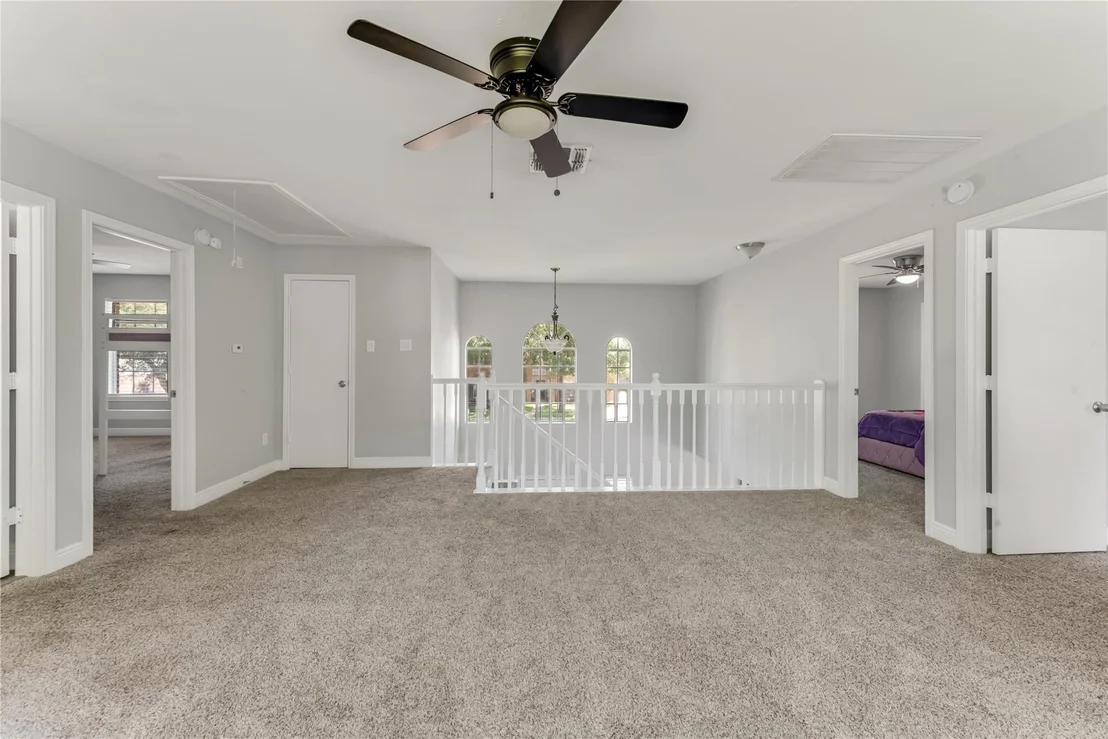 Photo of 18318 Oakhampton Drive