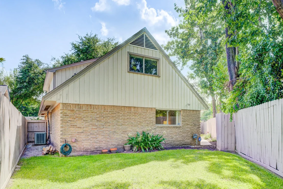 Photo of 3334 Spring Valley Road