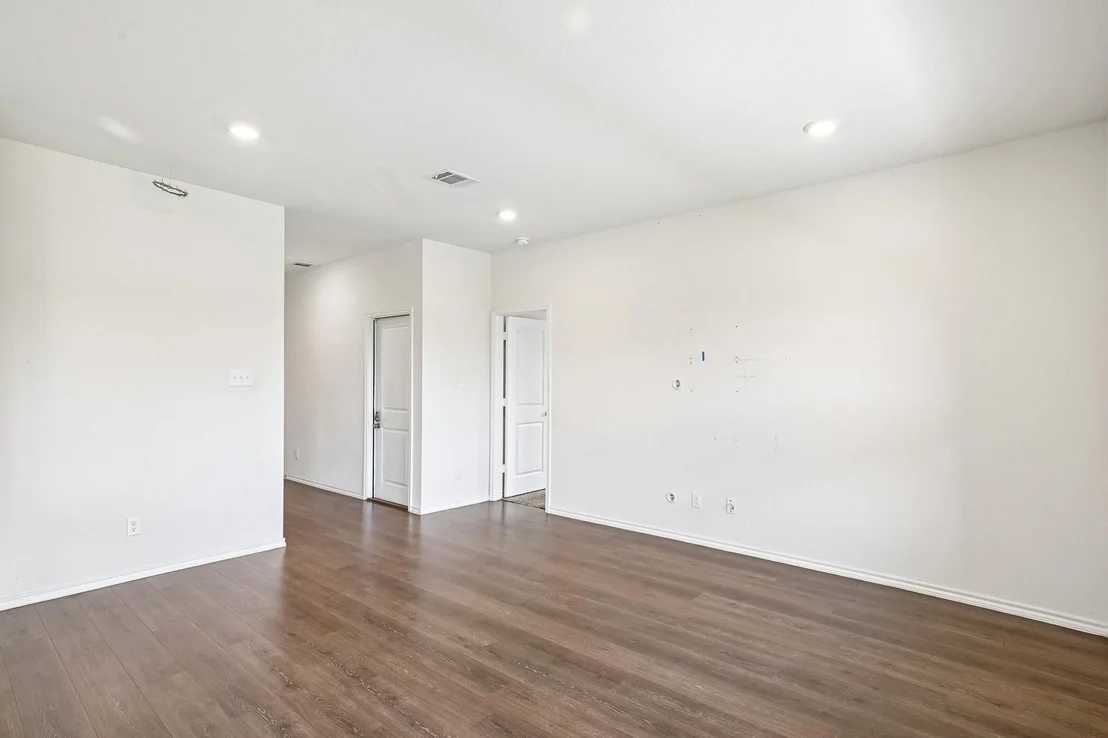 Photo of 1015 Serena Drive