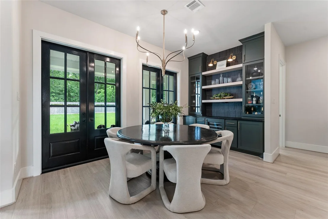 Photo of 2118 Bennet Court