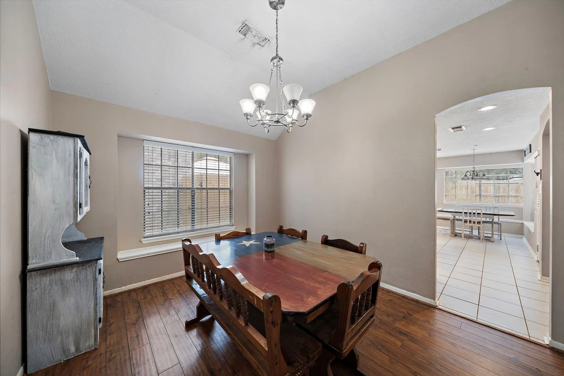 Photo of 14943 Chestnut Falls Drive