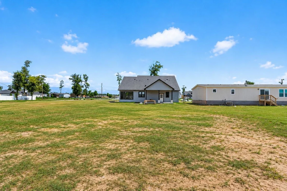 Photo of 1118 Peter Pine Street