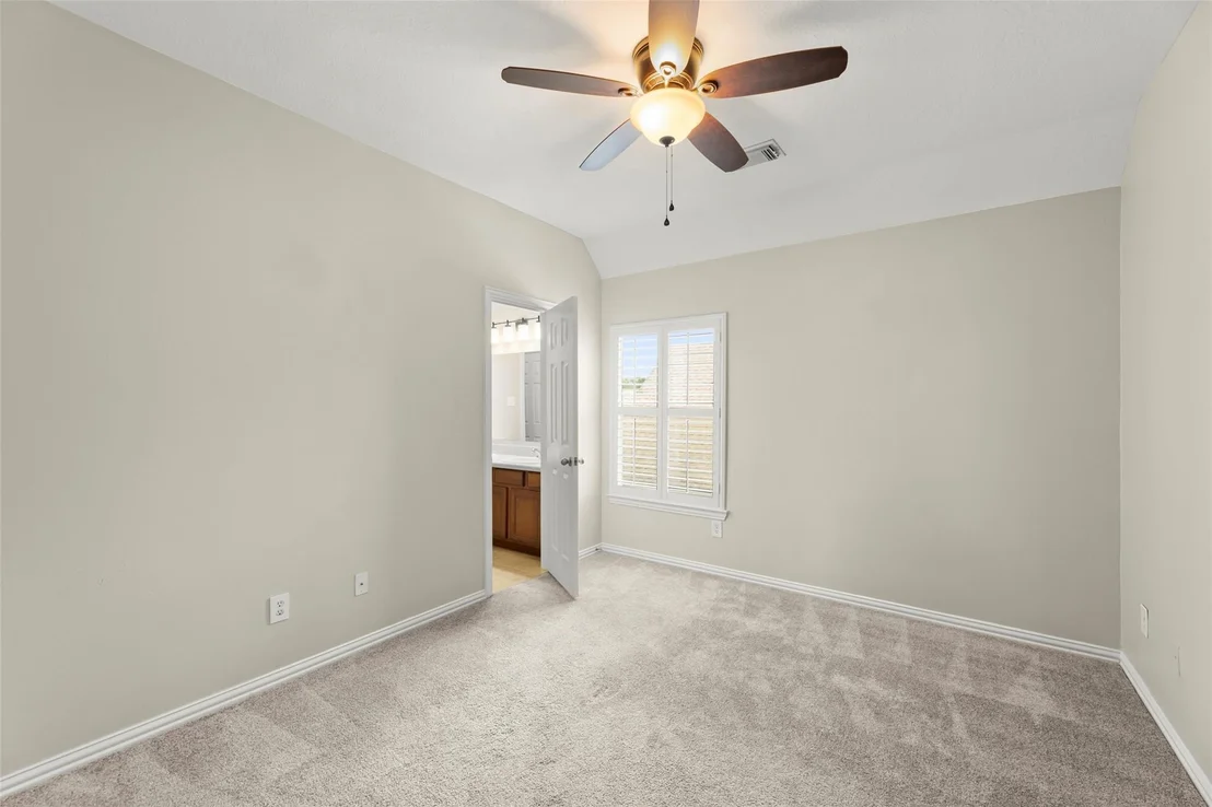 Photo of 31 Granite Path Place
