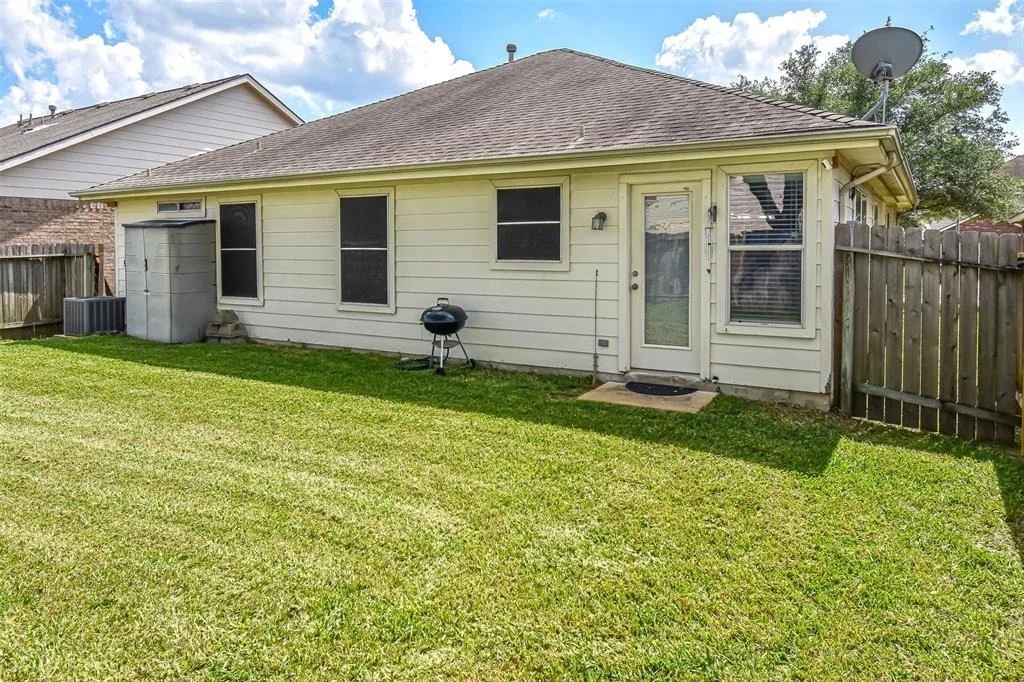 Photo of 21014 White Shore Lane