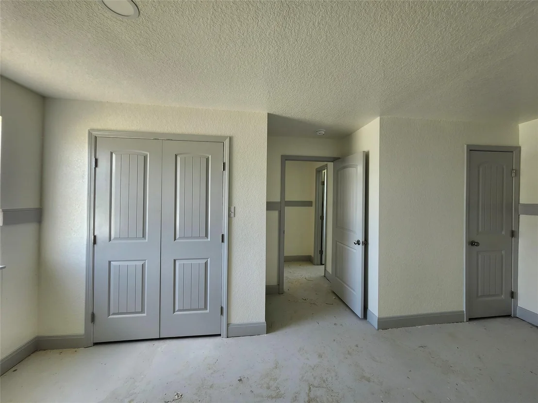 Photo of 515 Thunder Road