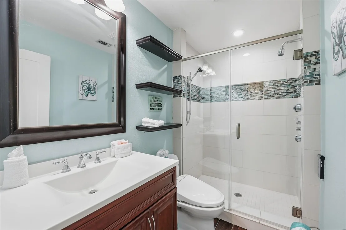 Photo of 7712 Channelview Drive
