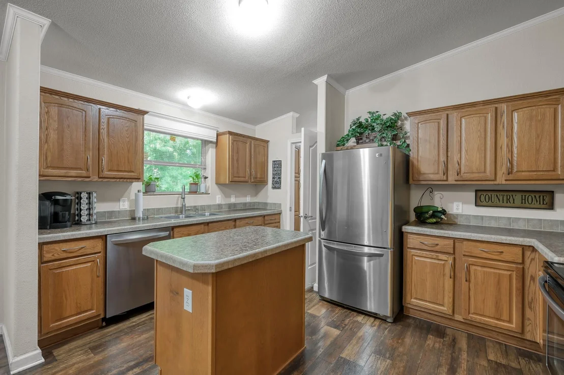 Photo of 17055 Rogers Road