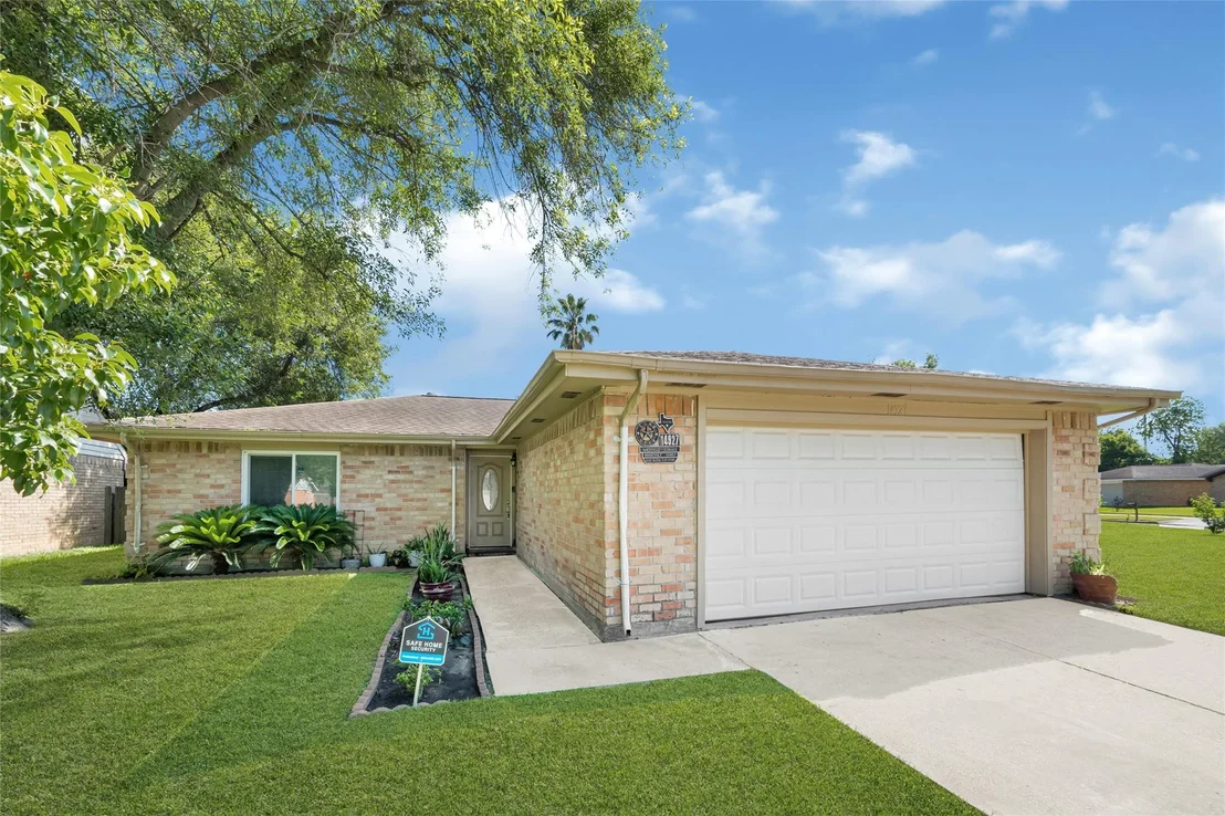 Photo of 14927 Sheffield Terrace