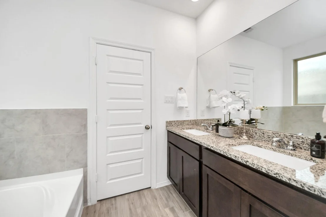 Photo of 23007 Forebear Drive