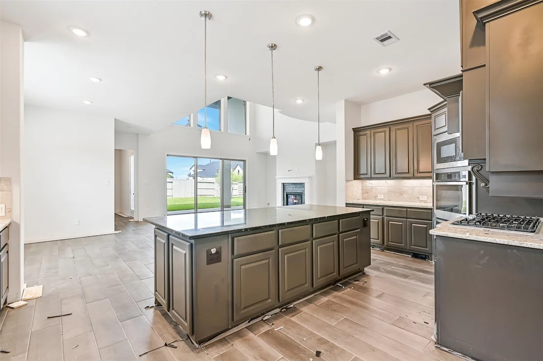 Photo of 4902 Grapevine Lane