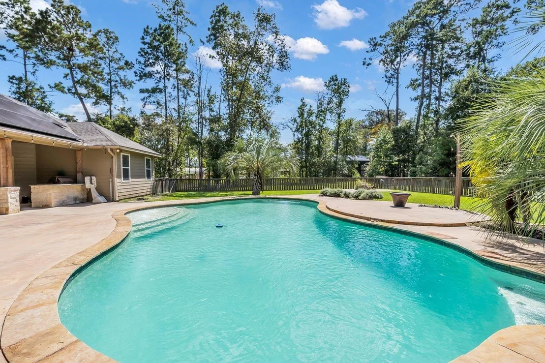 Photo of 16634 Savannah Drive
