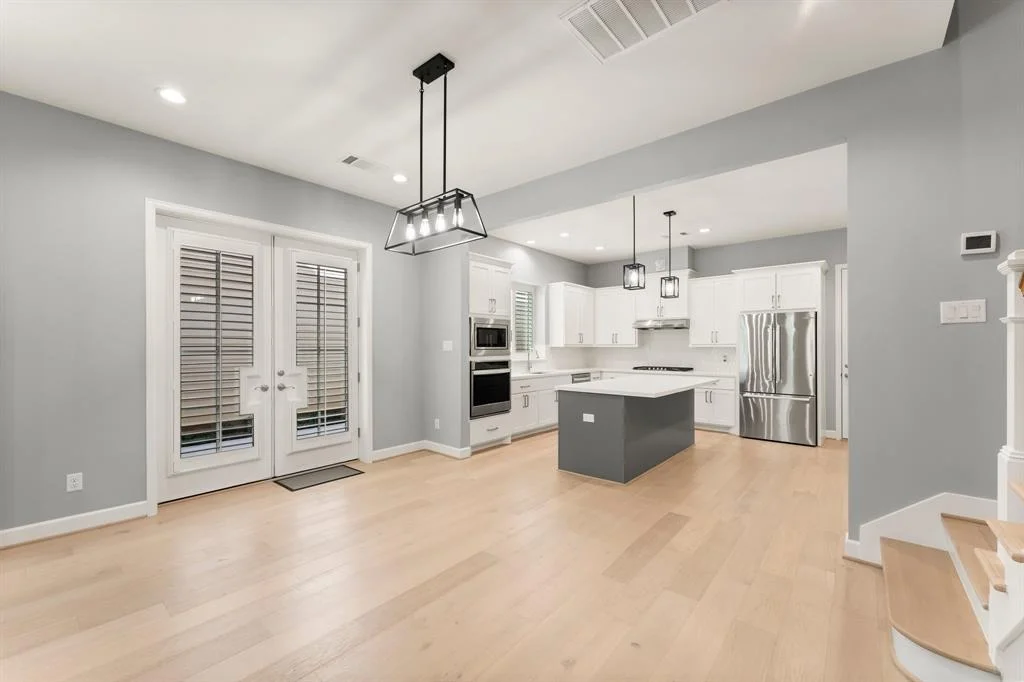 Photo of 25217 Liberty Mill Drive