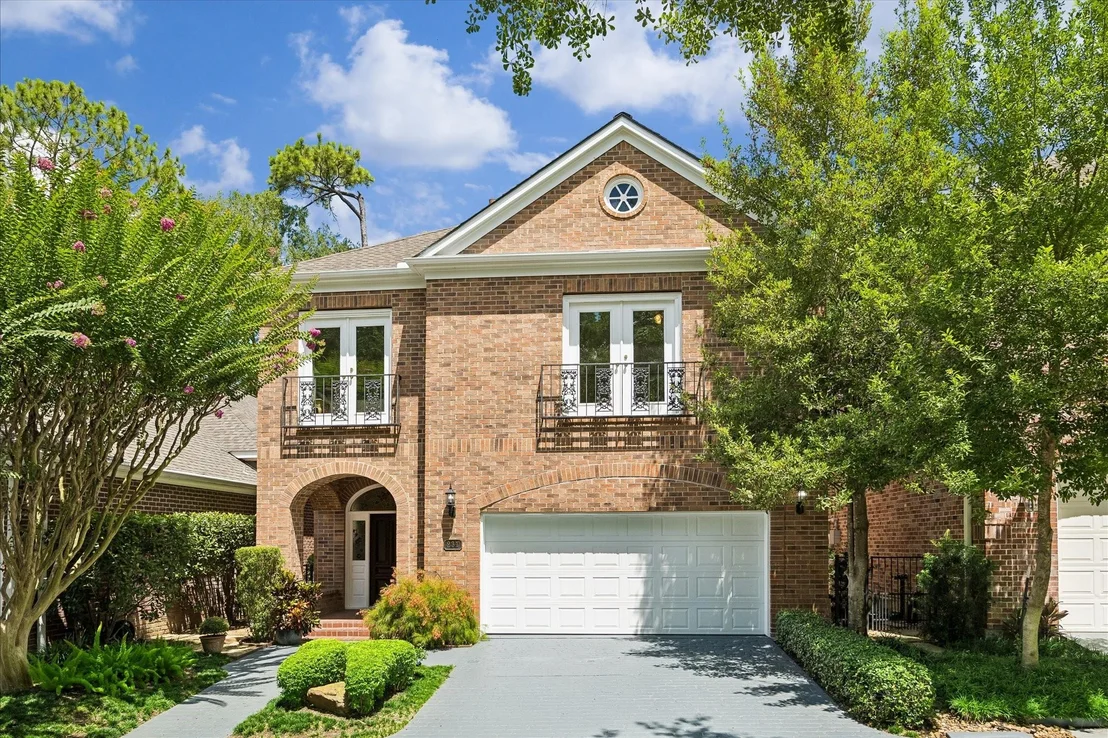 Photo of 231 Sugarberry Circle