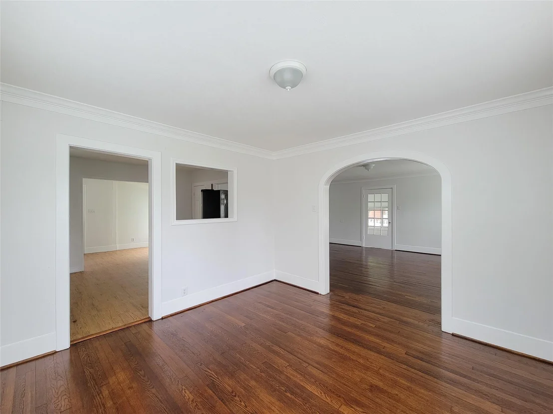 Photo of 8355 Wier
