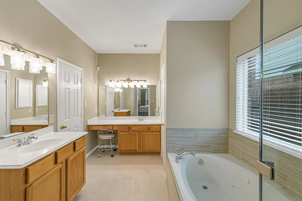 Photo of 6510 Pinebrook Bridge Lane