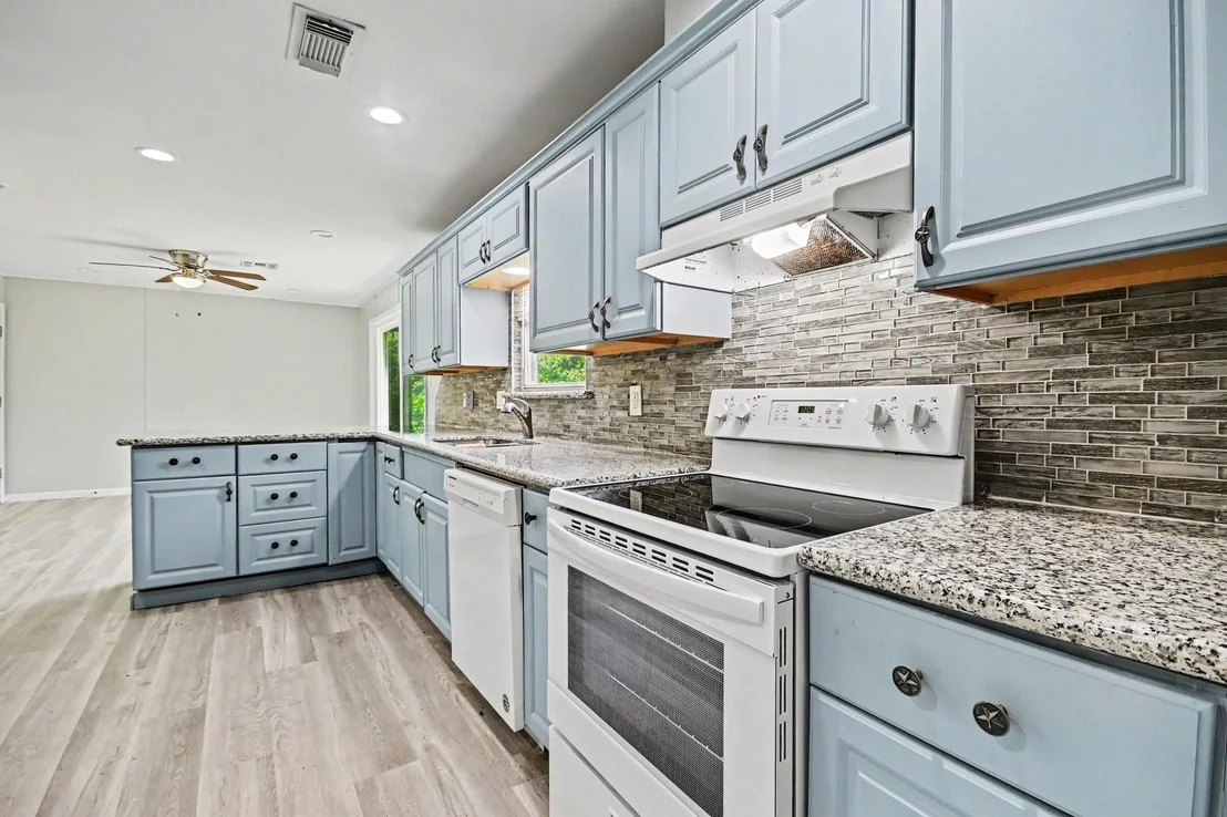 Photo of 203 Chestnut Street