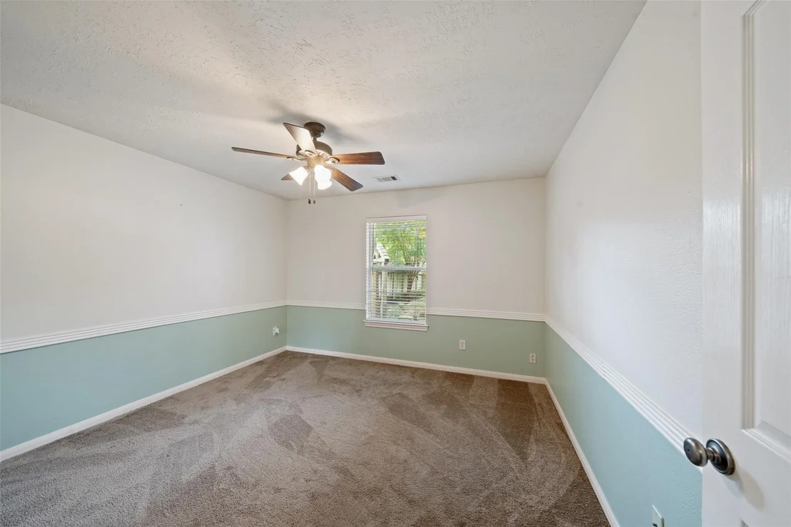 Photo of 24927 Butterwick Drive