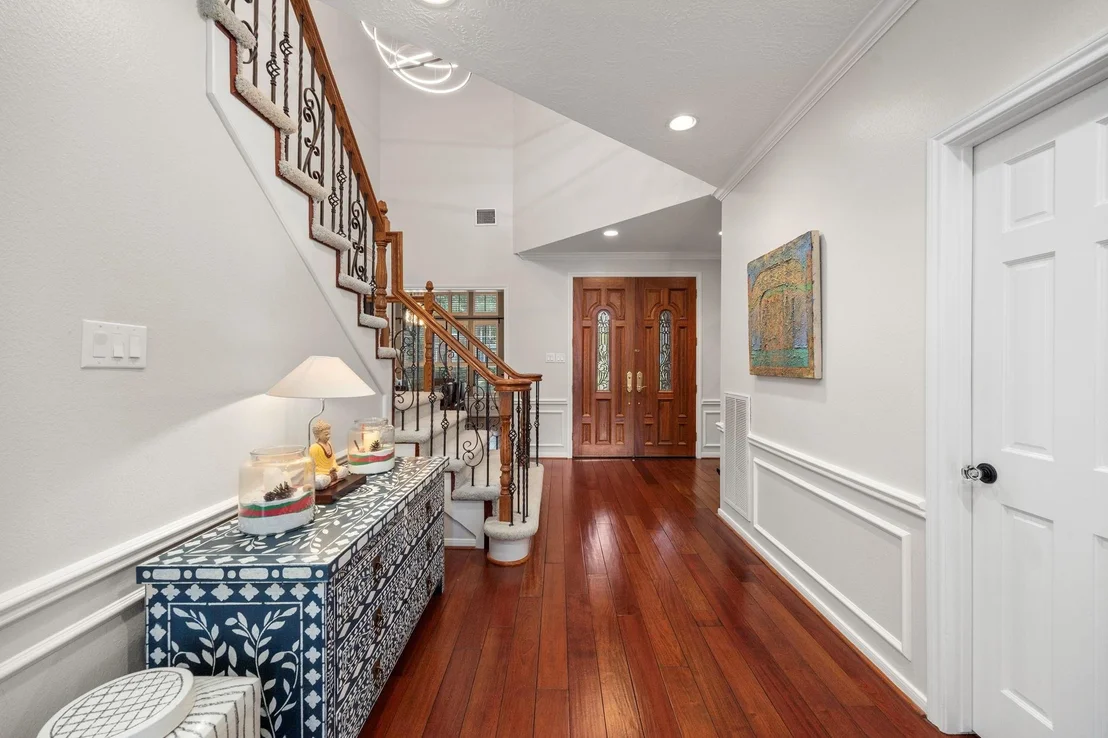 Photo of 4447 Balboa Drive