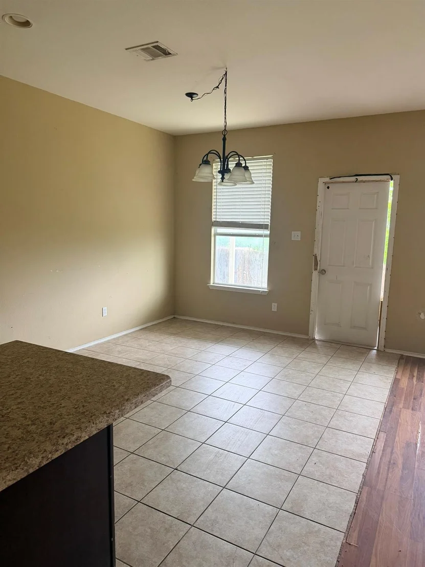 Photo of 276 Nandina Drive