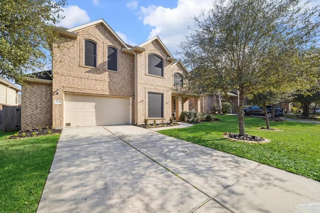 Photo of 6118 Aspen Pass Drive