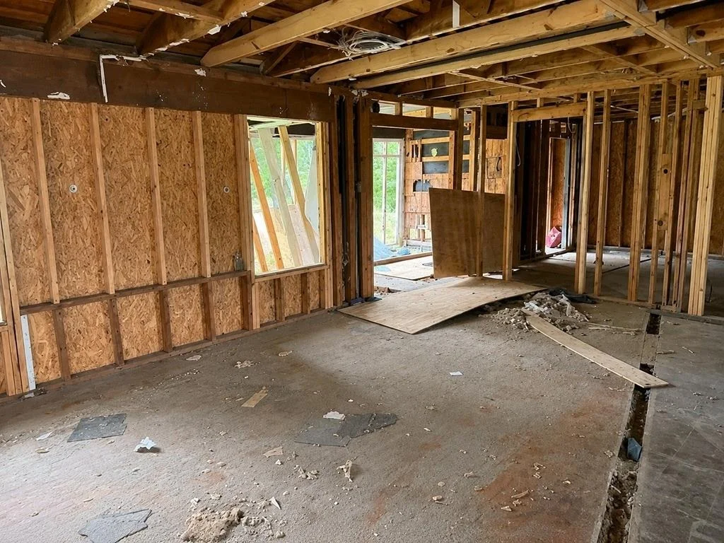 Photo of 5822 Lyndhurst Drive