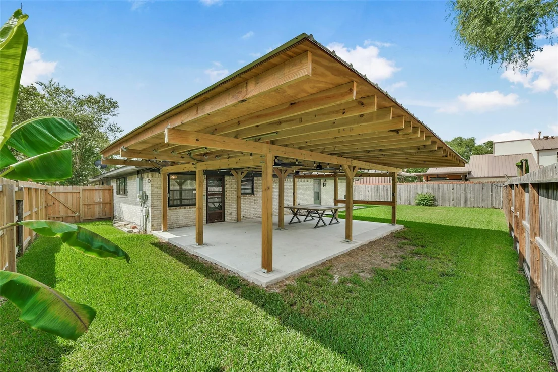 Photo of 5003 Colombia Drive