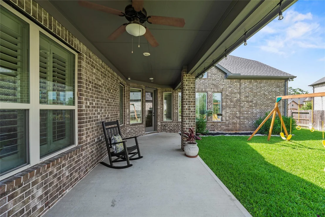 Photo of 1002 Pleasant Pines Lane