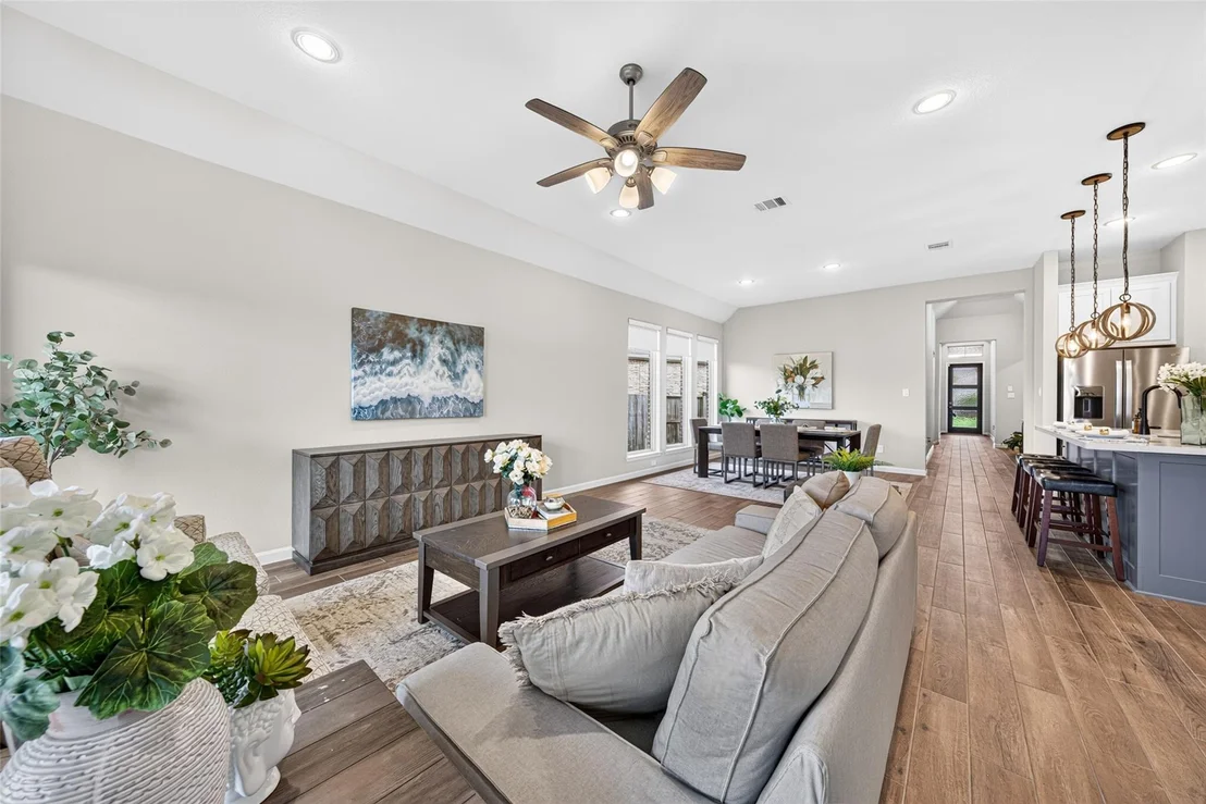 Photo of 5002 Morrison Drive