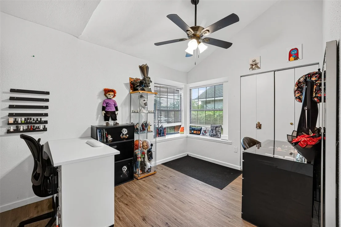 Photo of 1106 Holbech Lane
