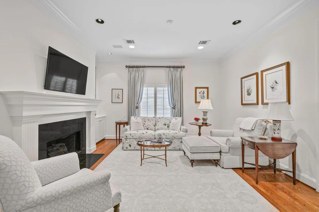 Photo of 5012 Tangle Lane