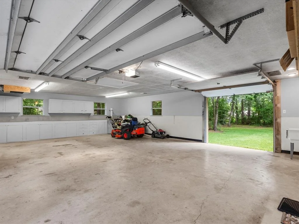 Photo of 5401 Palm Drive