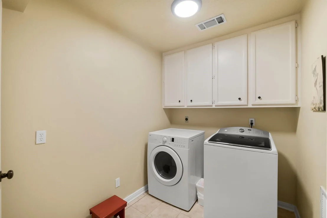 Photo of 292 Apple Valley Drive