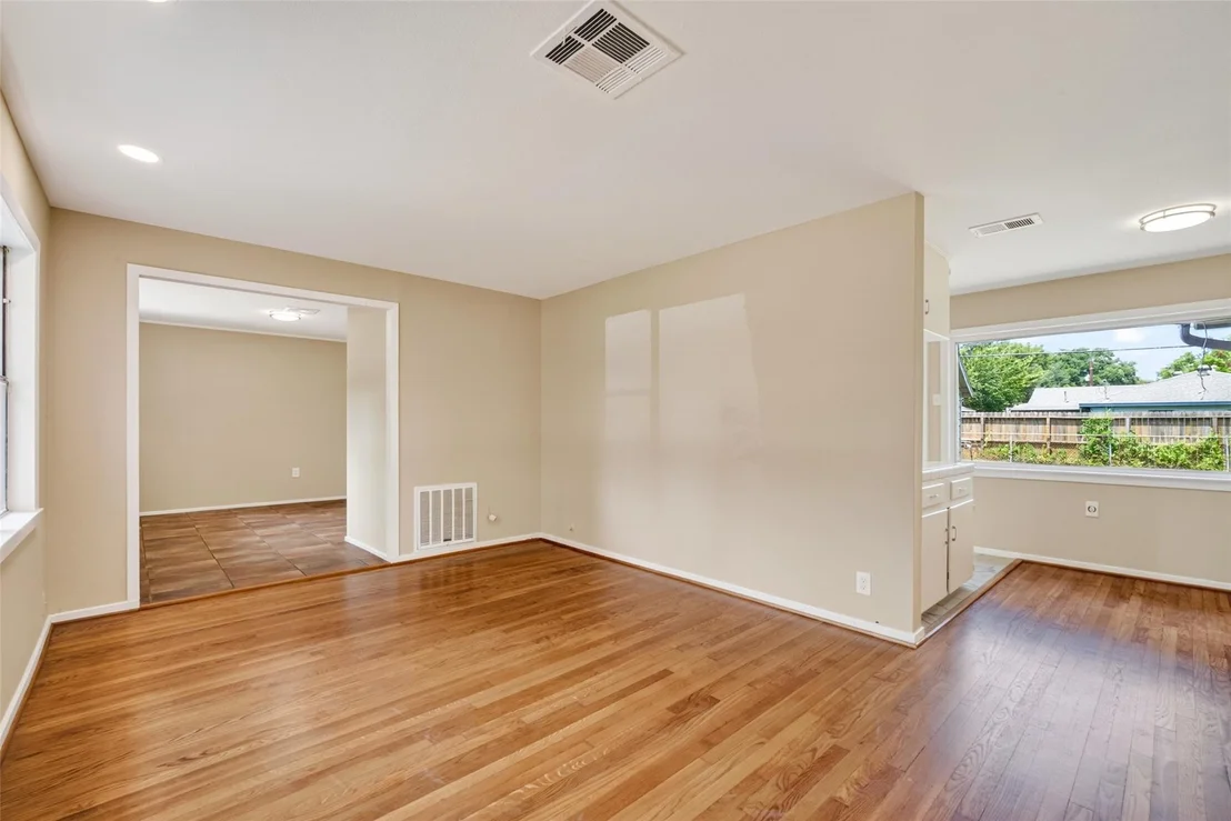 Photo of 6610 Barney Road