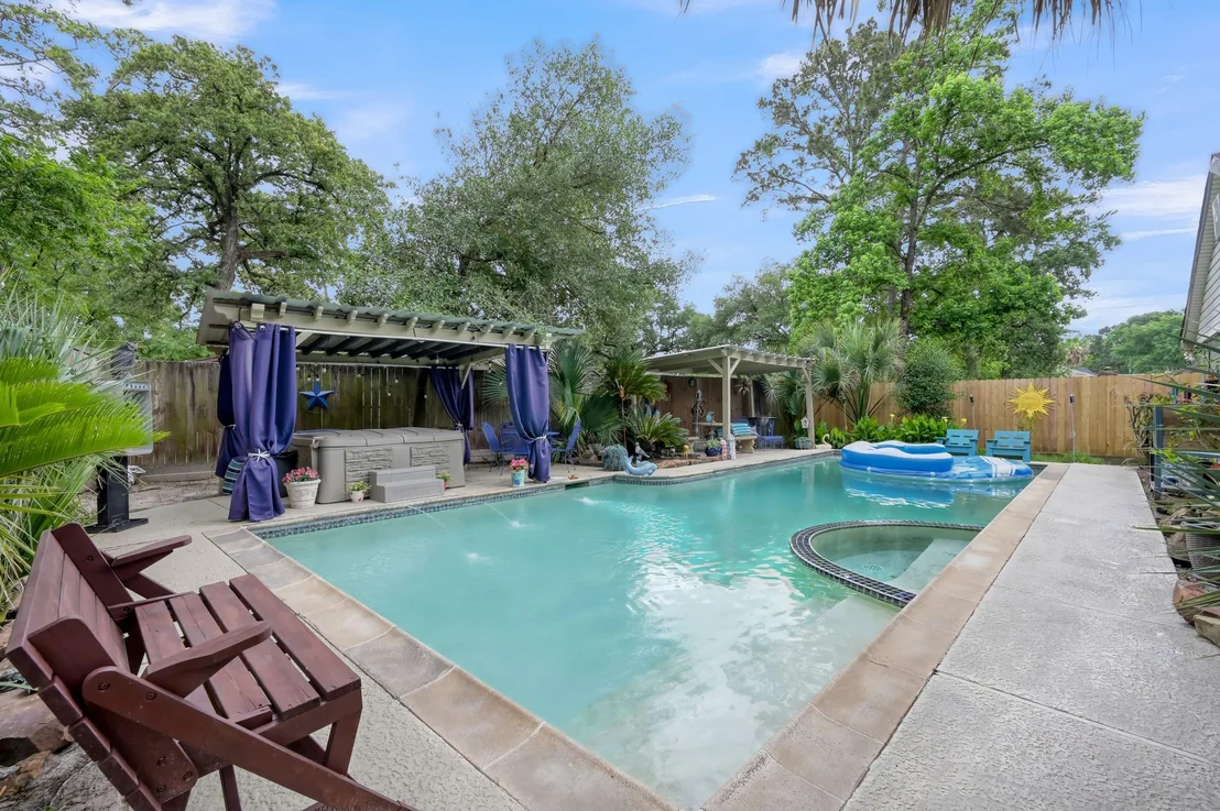 Photo of 22714 Canyon Lake Drive