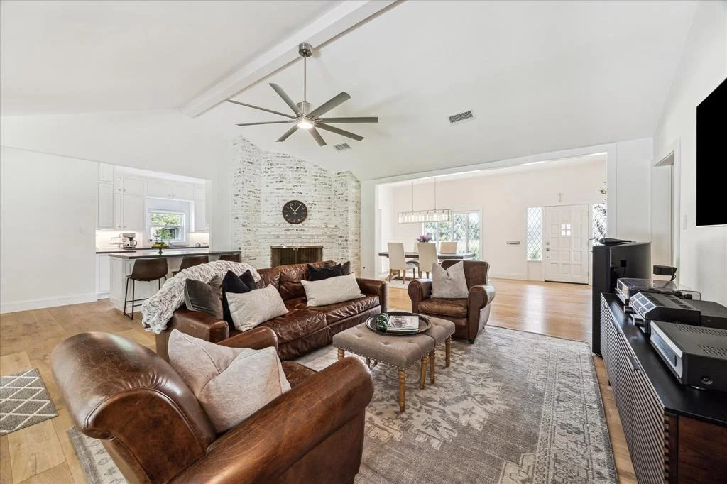Photo of 10047 Doliver Drive
