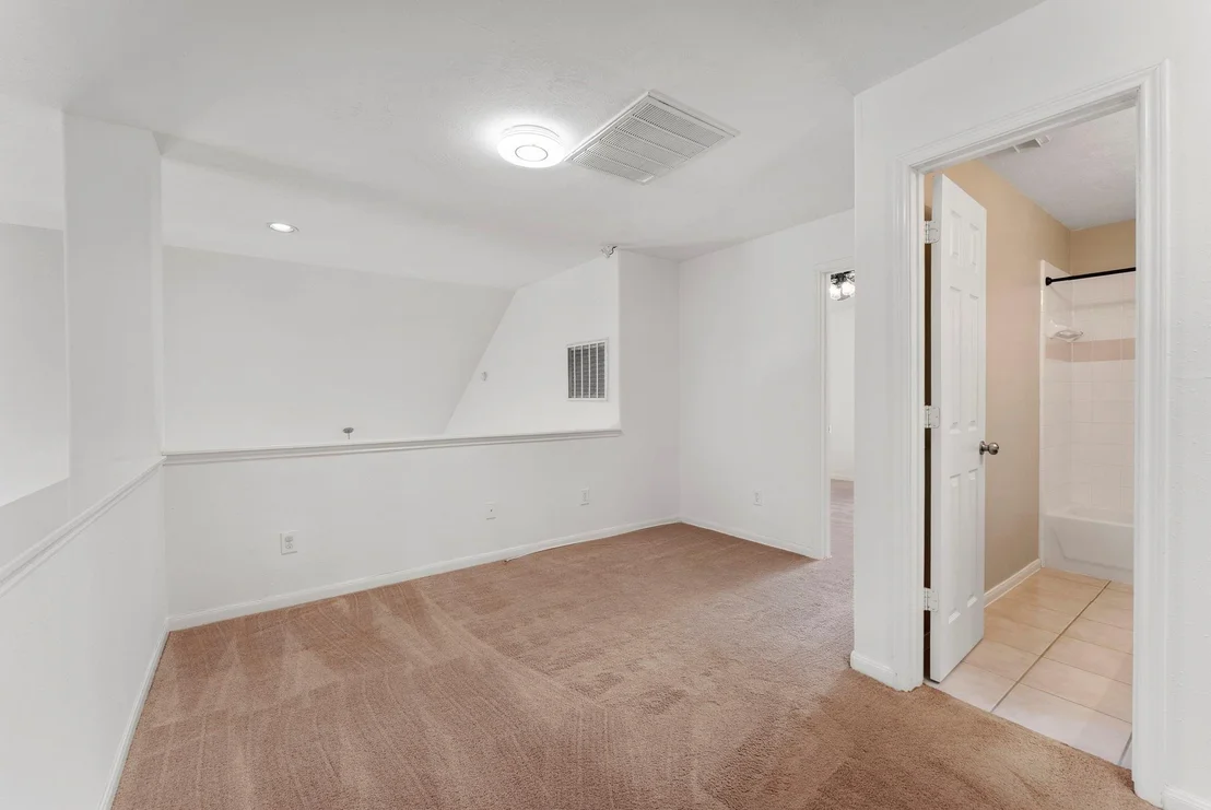 Photo of 4418 Bridgestone Cedar Drive