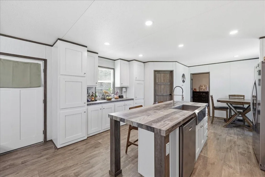 Photo of 8739 Ash Street