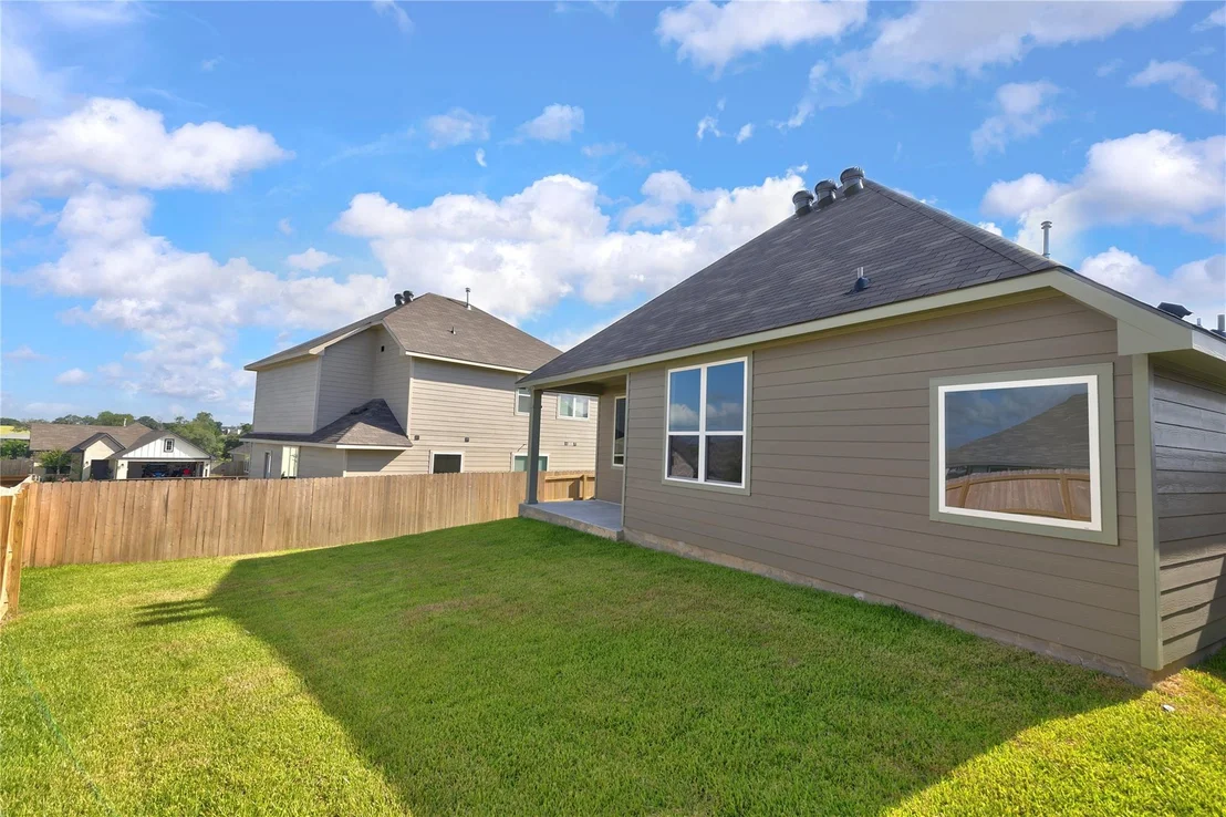 Photo of 1453 Lake Ridge Drive