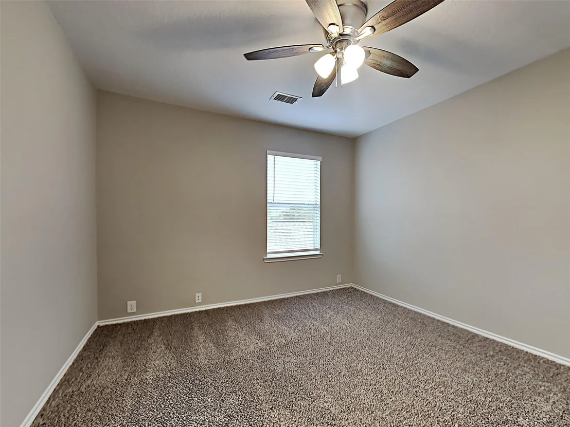 Photo of 1002 Honeysuckle Vine Drive