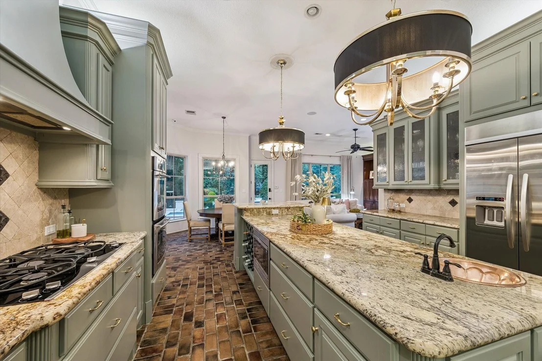 Photo of 10290 Paradise Valley Drive