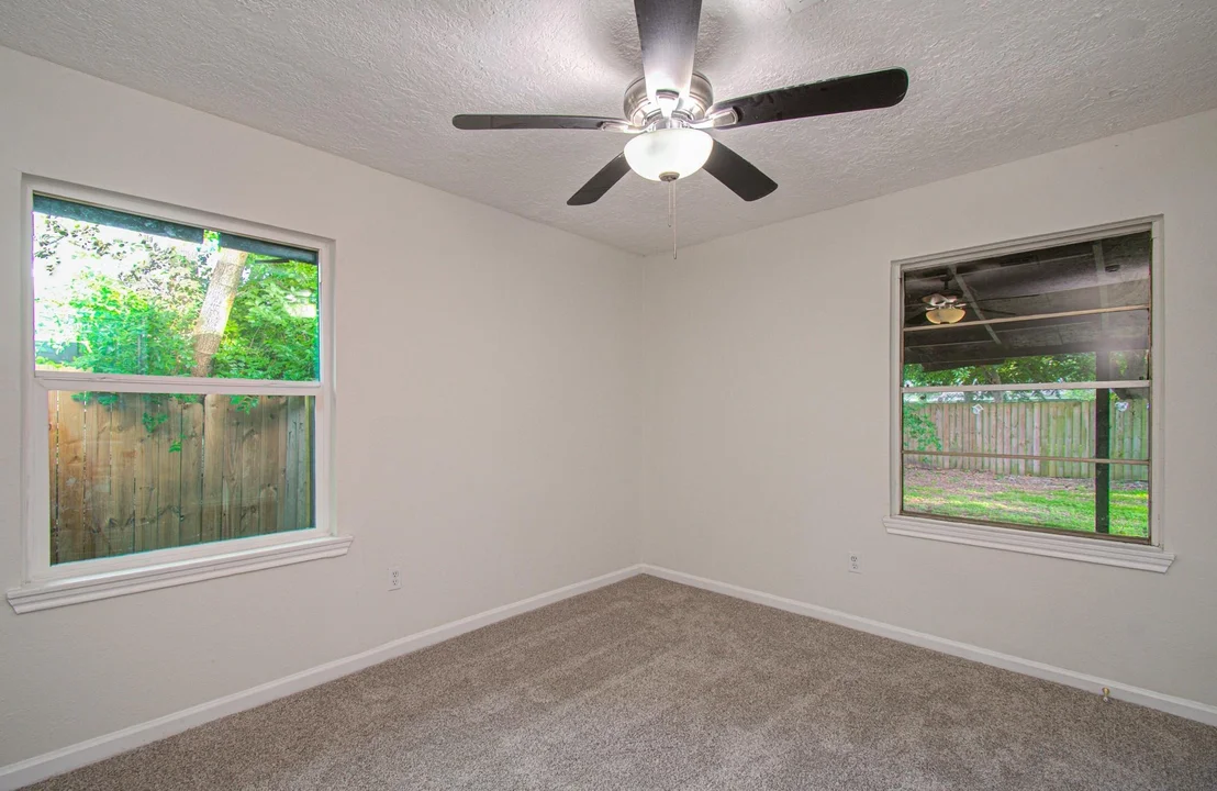 Photo of 5634 Ridgeway Drive