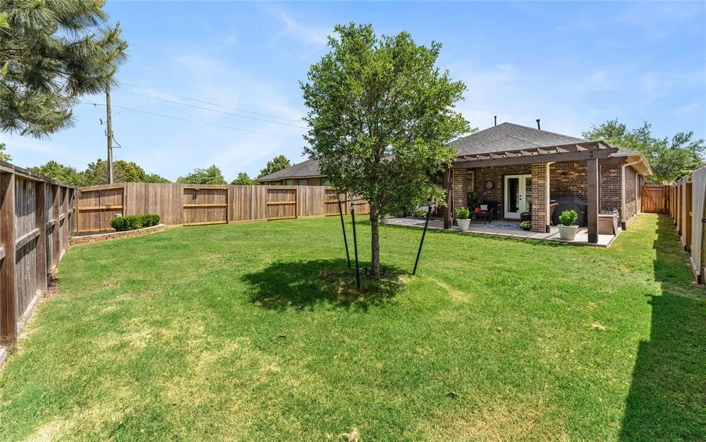 Photo of 6106 Harmony Park Lane