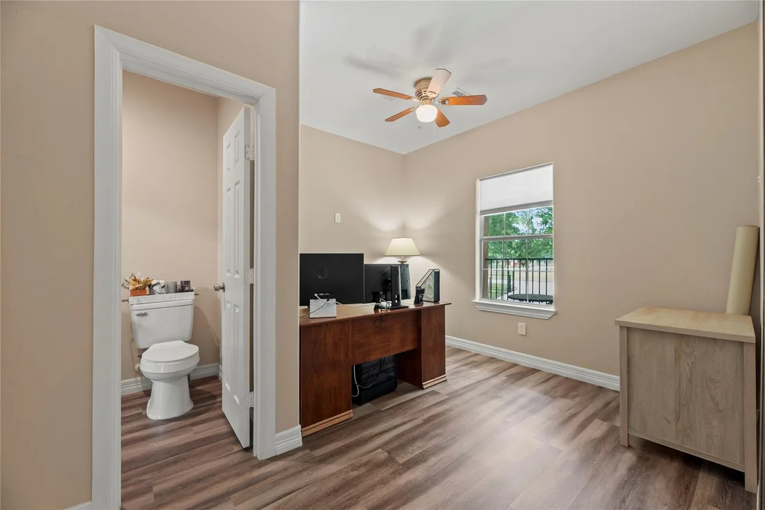 Photo of 1415 Pony Lane