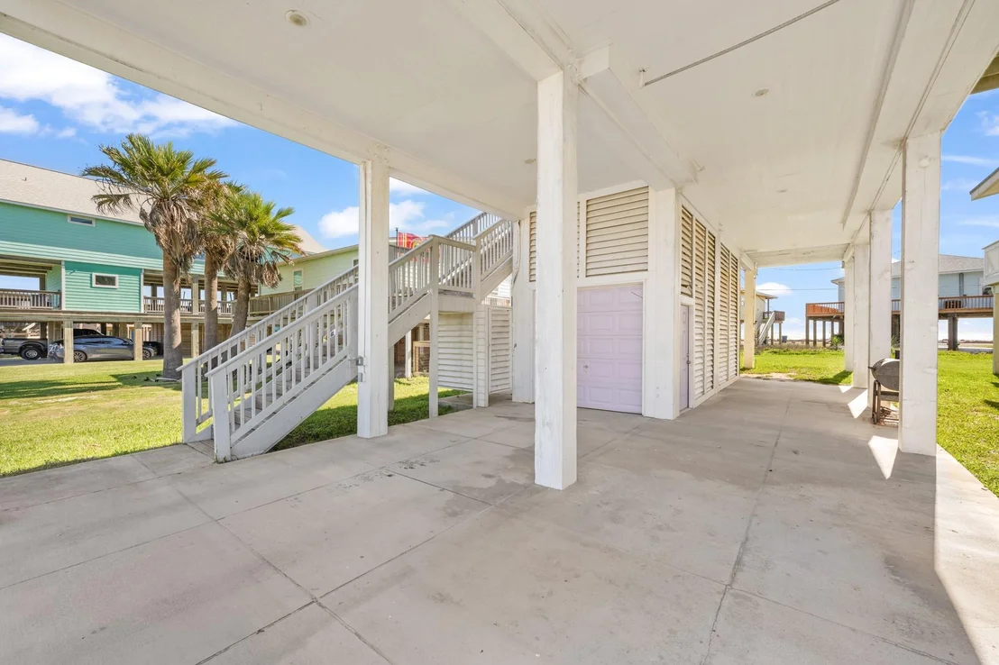 Photo of 1003 Seashell Drive