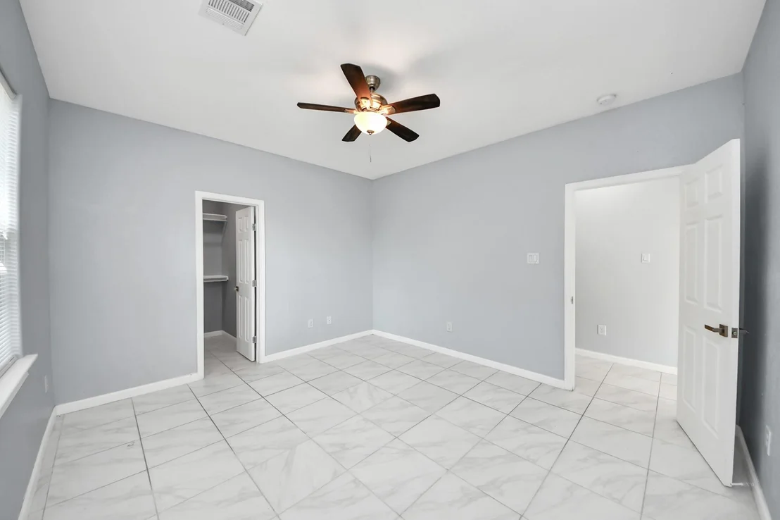 Photo of 7969 Rand Street