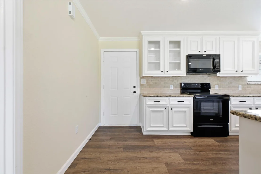 Photo of 340 Oak Ridge Drive