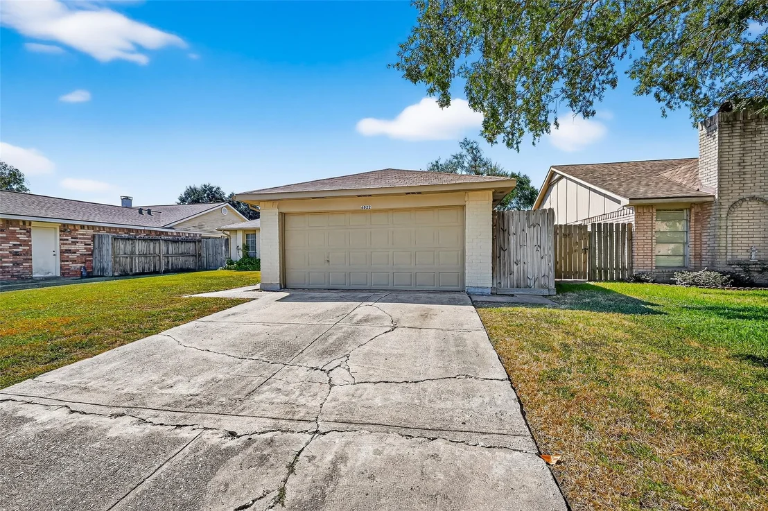 Photo of 6822 Zapata Drive