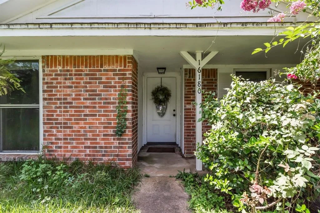 Photo of 16180 Pinewood Drive