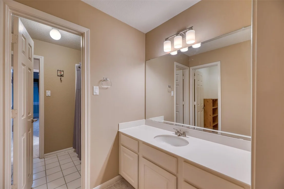 Photo of 19303 Allview Lane