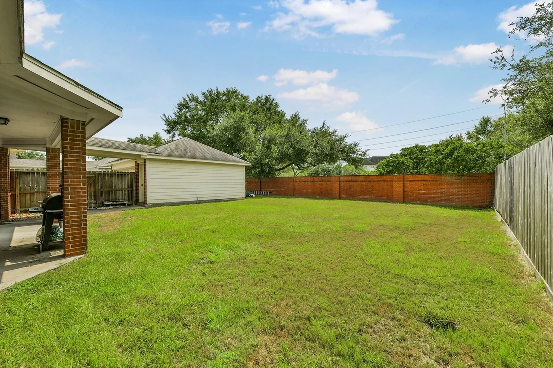 Photo of 2806 Capecrest Drive